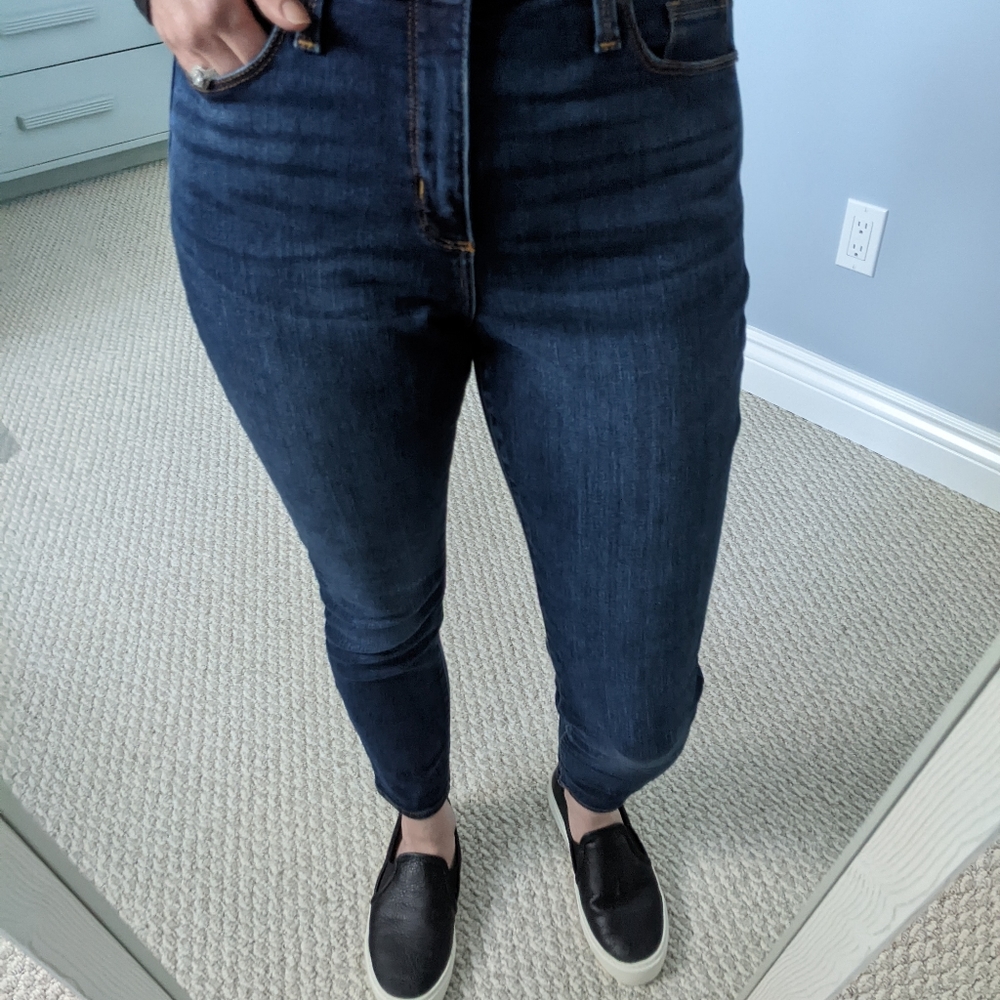 Universal Thread Skinny Jeans - Picture 2 of 14